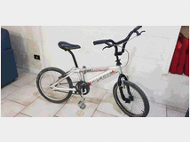 Bici,bicicletta bmx in alluminio 